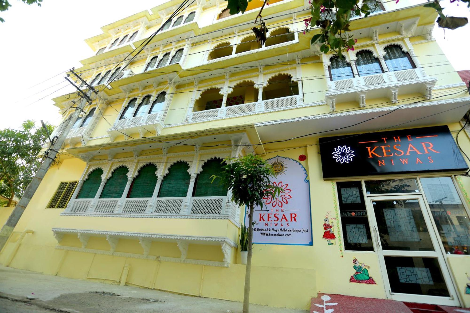 Hotel The Kesar Niwas à Udaipur Extérieur photo