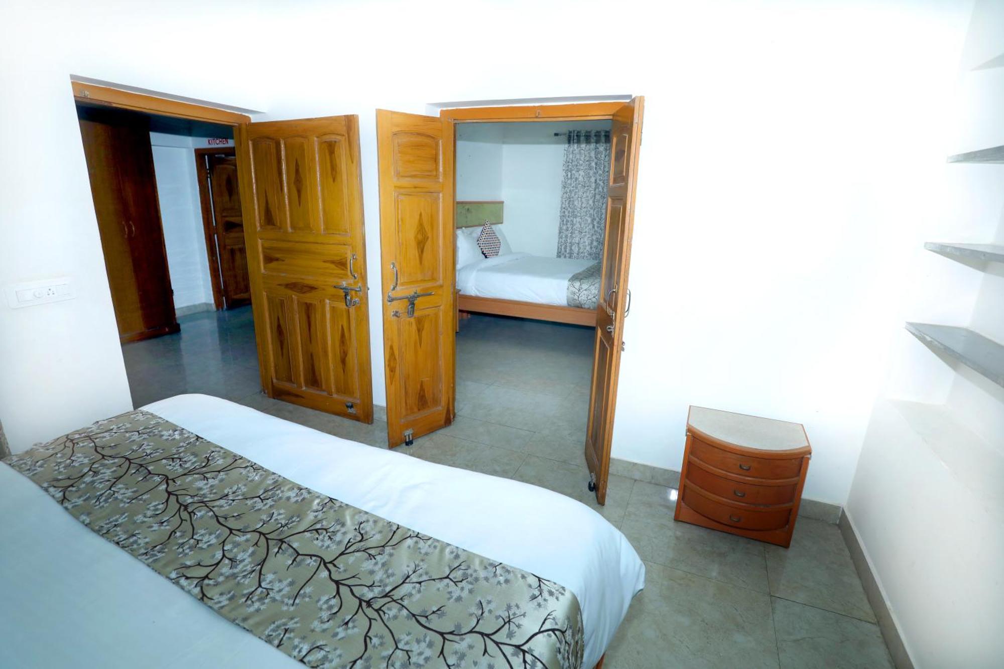 Hotel The Kesar Niwas à Udaipur Extérieur photo