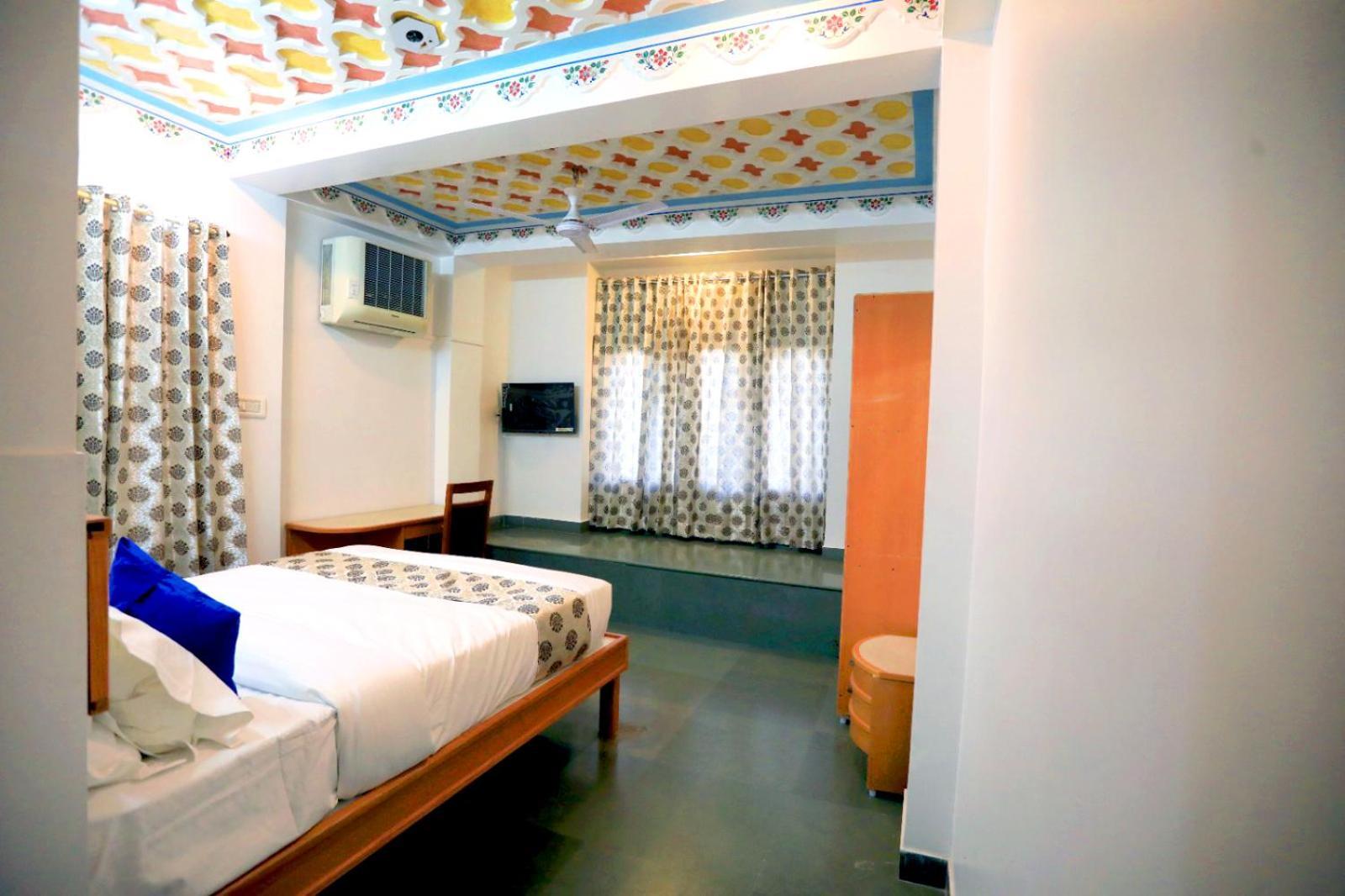 Hotel The Kesar Niwas à Udaipur Extérieur photo